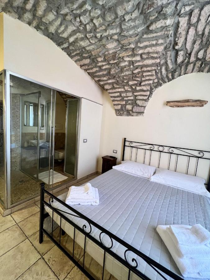 Hotel La Vecchia Torre Bosa Zewnętrze zdjęcie