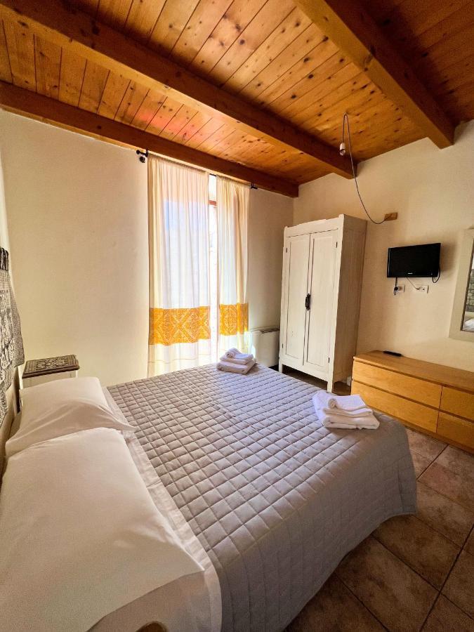 Hotel La Vecchia Torre Bosa Zewnętrze zdjęcie