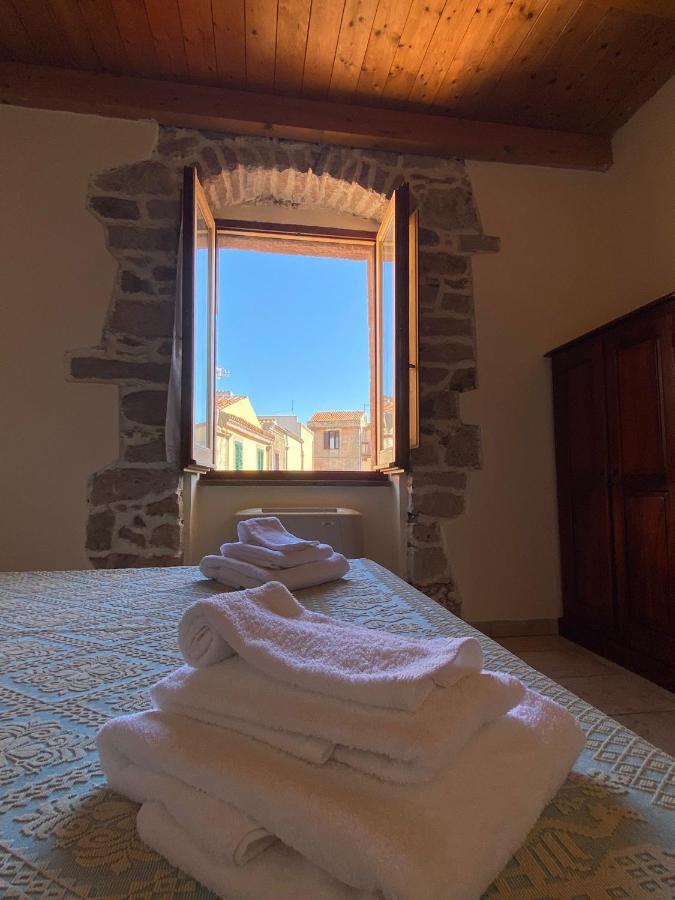 Hotel La Vecchia Torre Bosa Zewnętrze zdjęcie