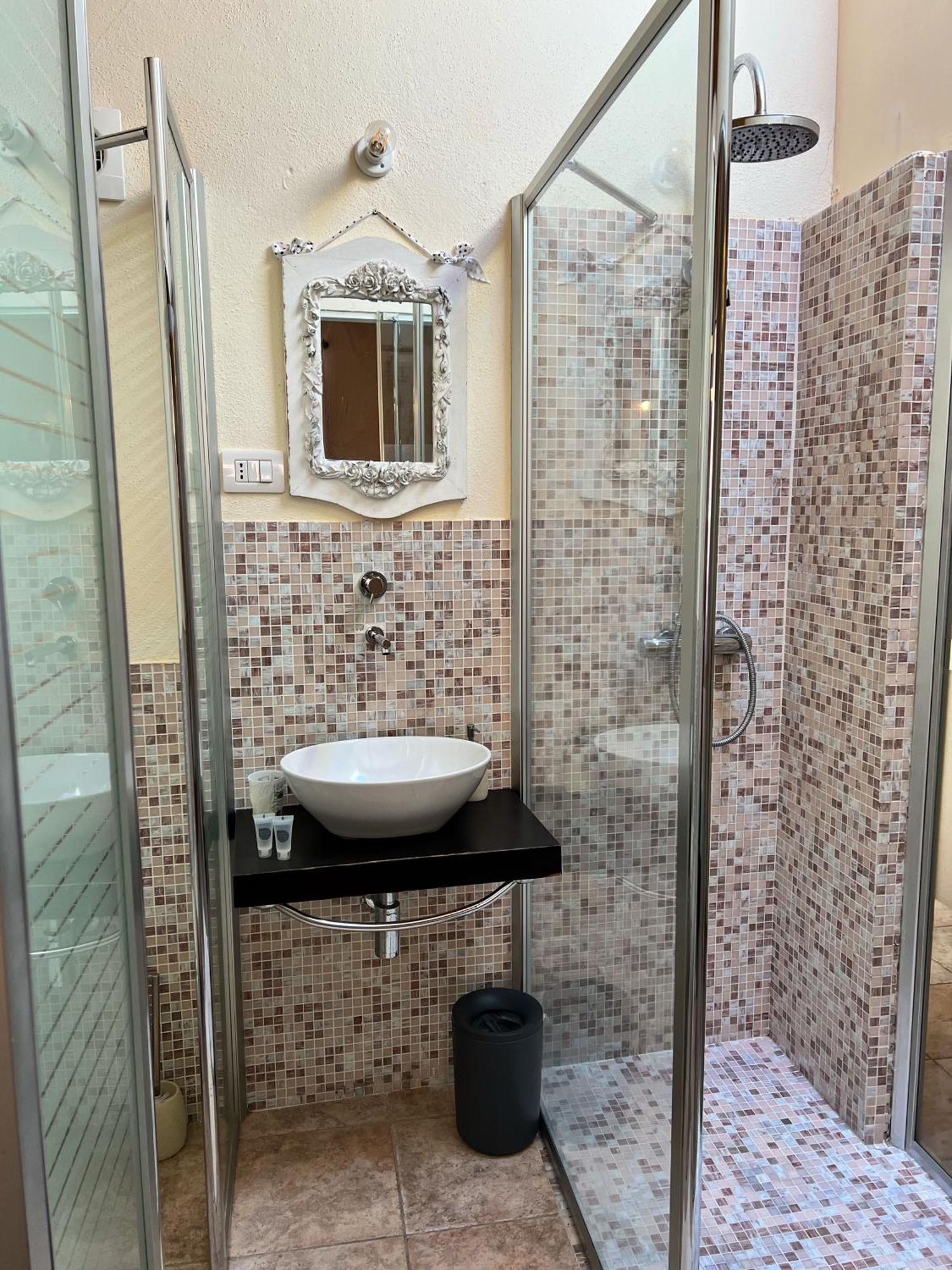 Hotel La Vecchia Torre Bosa Zewnętrze zdjęcie