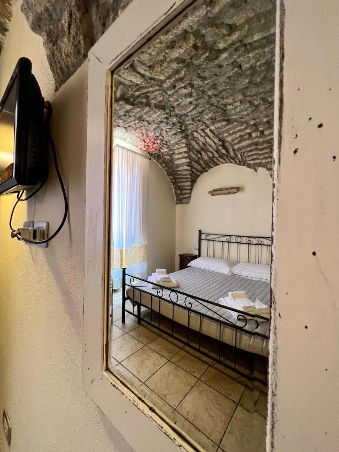 Hotel La Vecchia Torre Bosa Zewnętrze zdjęcie