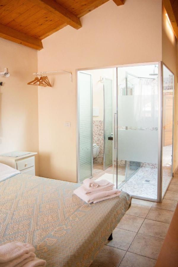 Hotel La Vecchia Torre Bosa Zewnętrze zdjęcie